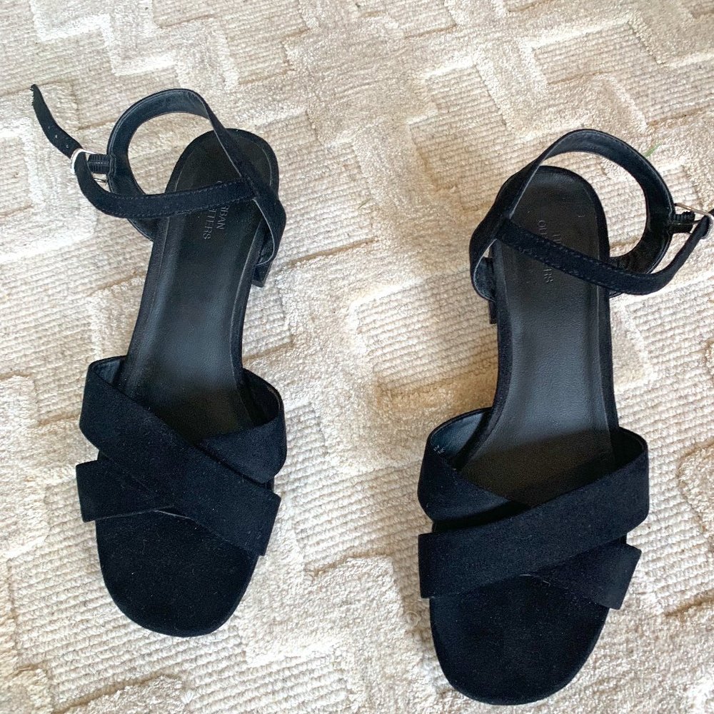 Urban Outfitters Black Suede Sandal Heels Size 7